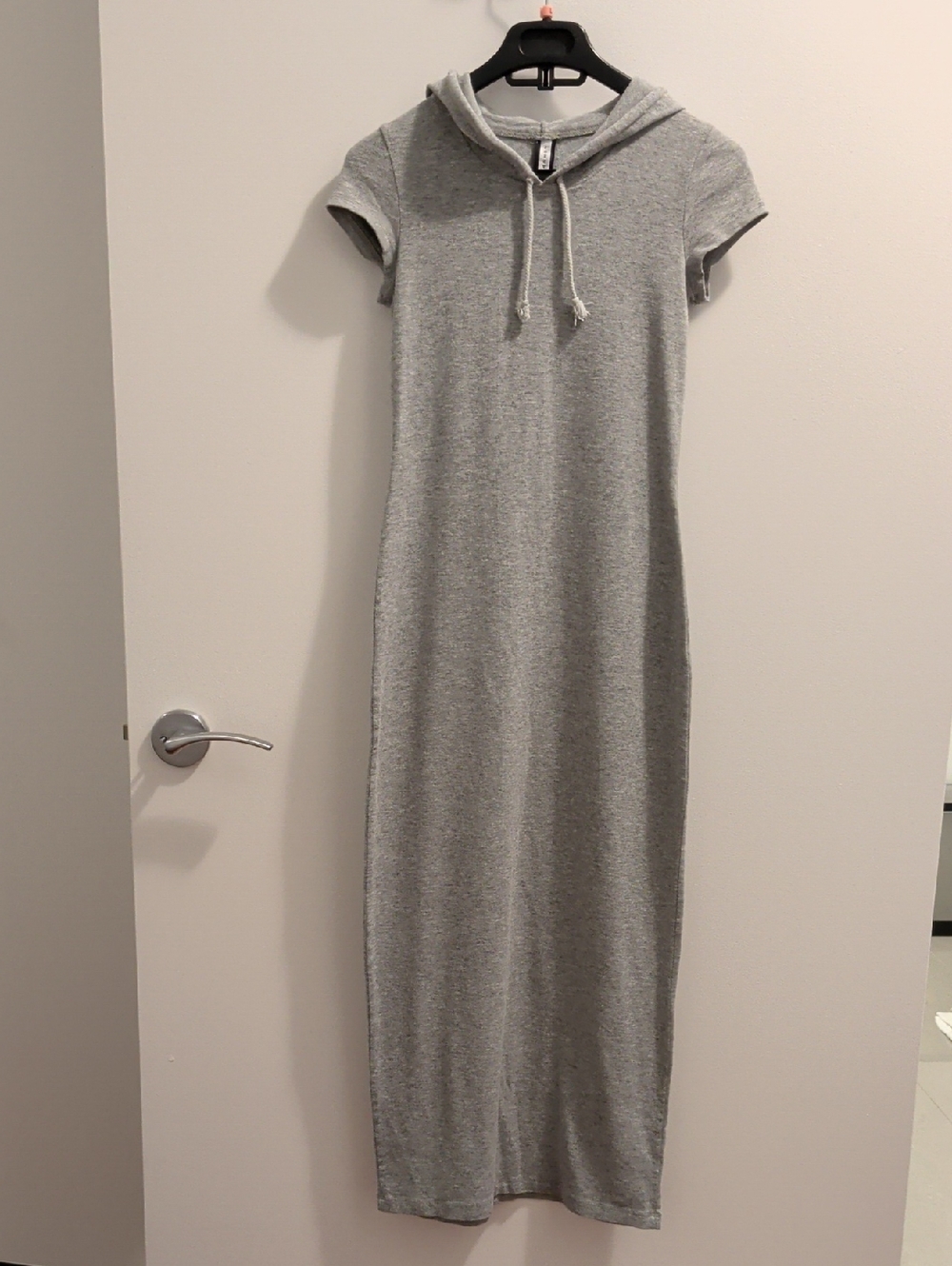 Forever 21 Gray Short Sleeve Hooded Maxi Dress